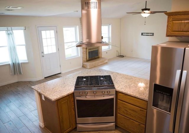 11814 Monticeto Lane, Meadows Place, TX 77477