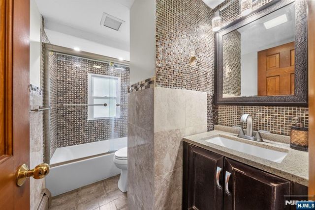 101 Maple Hill Road, Clifton, NJ 07013