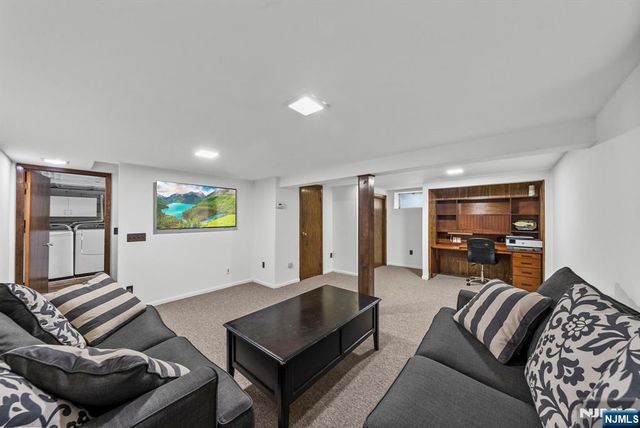 101 Maple Hill Road, Clifton, NJ 07013