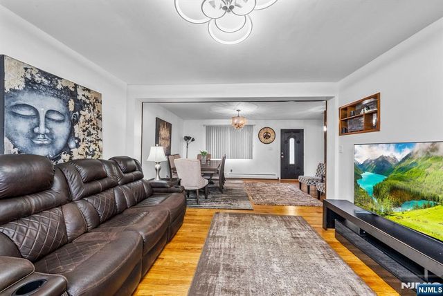 101 Maple Hill Road, Clifton, NJ 07013