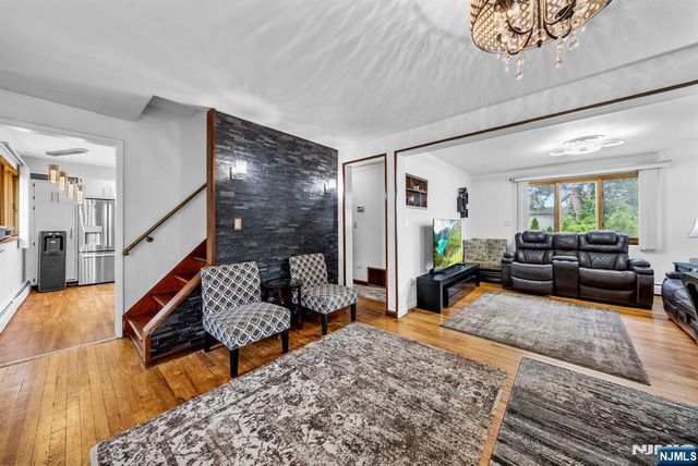 101 Maple Hill Road, Clifton, NJ 07013