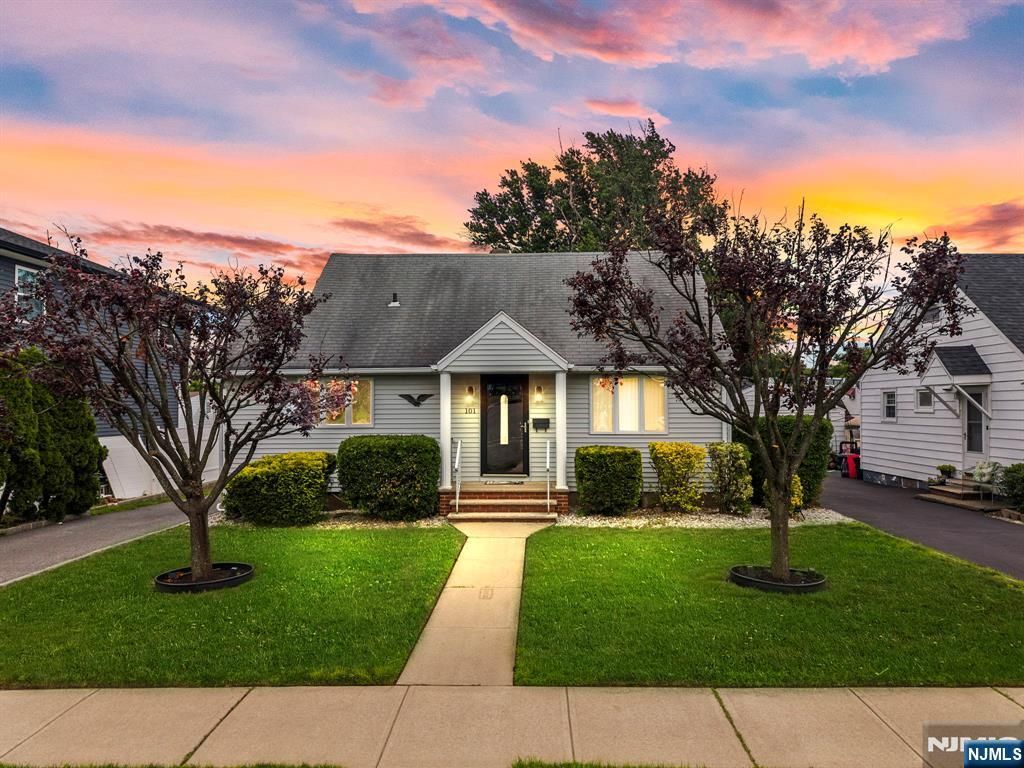 101 Maple Hill Road, Clifton, NJ 07013