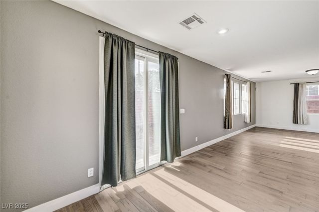 6935 Galeria Posada Avenue, Las Vegas, NV 89179