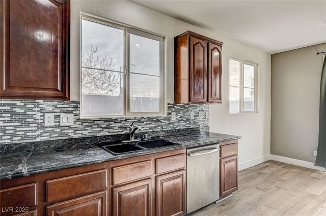 6935 Galeria Posada Avenue, Las Vegas, NV 89179