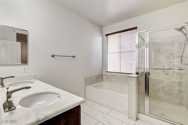 6935 Galeria Posada Avenue, Las Vegas, NV 89179