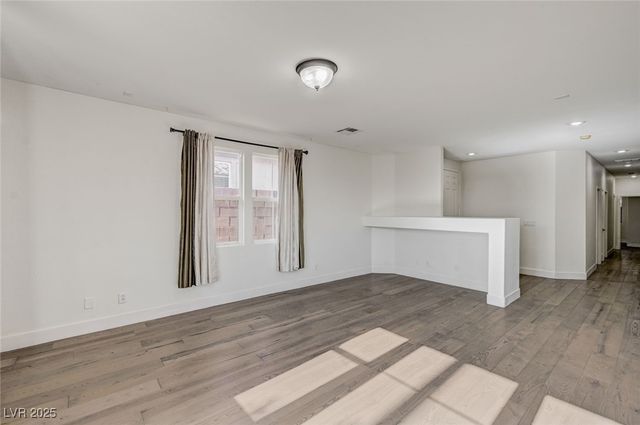 6935 Galeria Posada Avenue, Las Vegas, NV 89179