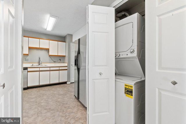 10477 CAMPUS WAY S, Upper Marlboro, MD 20774
