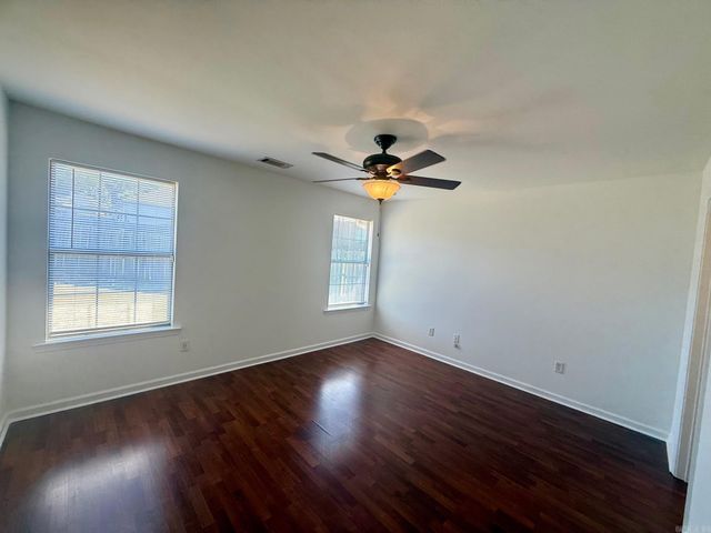 13706 Apple Glen Cove, Alexander, AR 72002