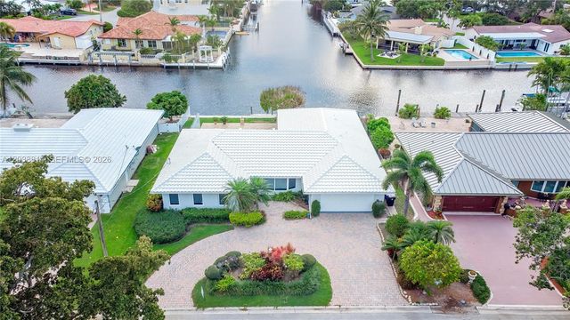 5721 Bayview Dr, Fort Lauderdale, FL 33308