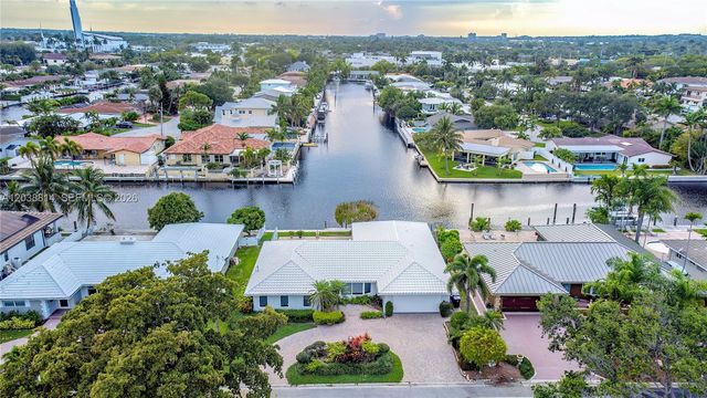 5721 Bayview Dr, Fort Lauderdale, FL 33308