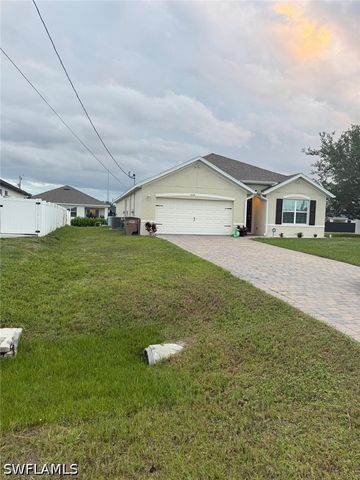 2014 NW 9th ST, Cape Coral, FL 33993