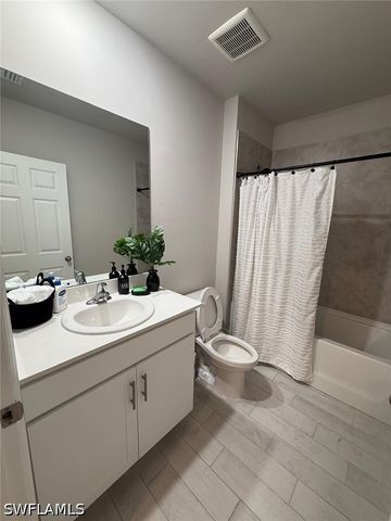 2014 NW 9th ST, Cape Coral, FL 33993