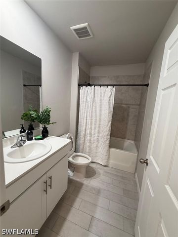 2014 NW 9th ST, Cape Coral, FL 33993