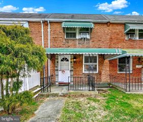 2036 DEERING AVE, Baltimore, MD 21230