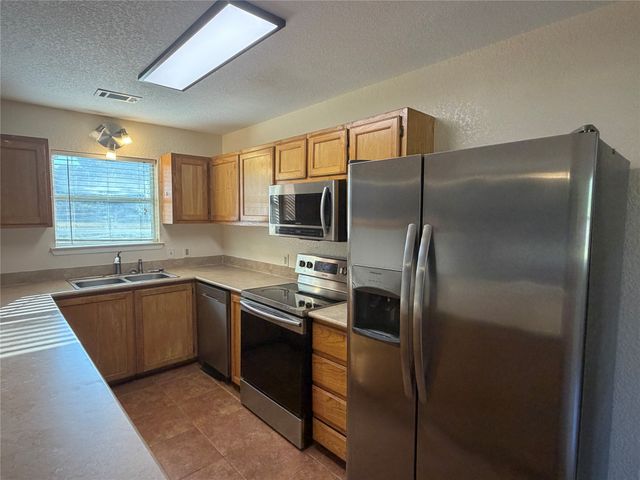 513 Ranch Road, Granbury, TX 76049