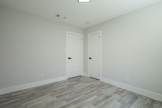 2111 Wycliffe Drive, Houston, TX 77043