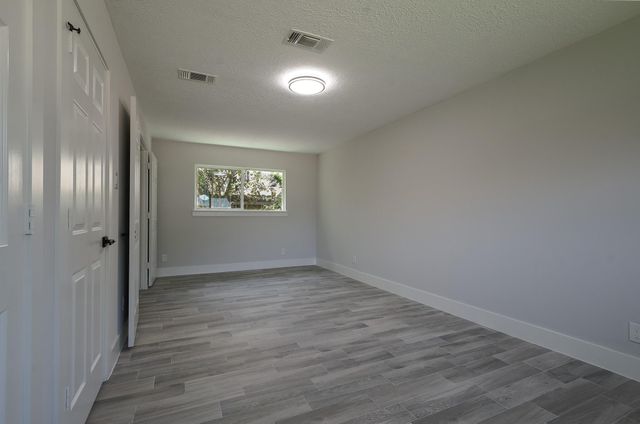 2111 Wycliffe Drive, Houston, TX 77043