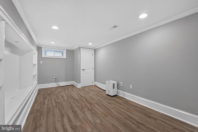 528 S CURLEY ST, Baltimore, MD 21224