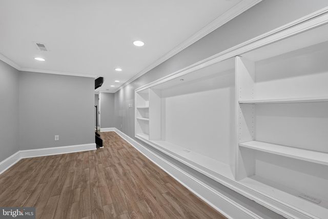 528 S CURLEY ST, Baltimore, MD 21224