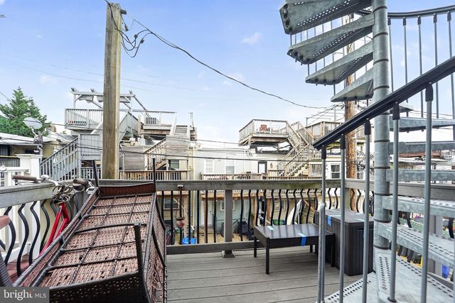 528 S CURLEY ST, Baltimore, MD 21224
