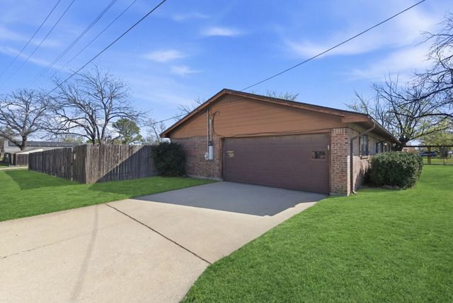 1408 Primrose Lane, Cisco, TX 76437