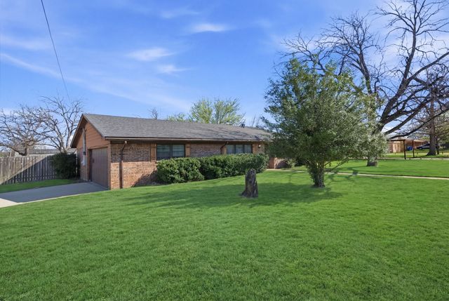 1408 Primrose Lane, Cisco, TX 76437