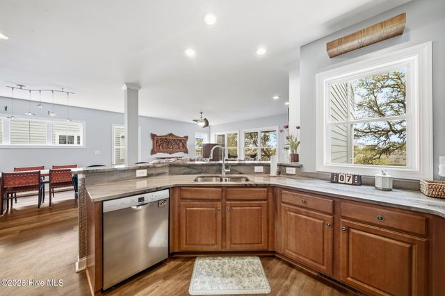 204 N Boca Bay Lane B, Holly Ridge, NC 28445
