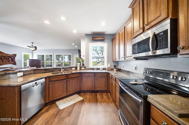 204 N Boca Bay Lane B, Holly Ridge, NC 28445
