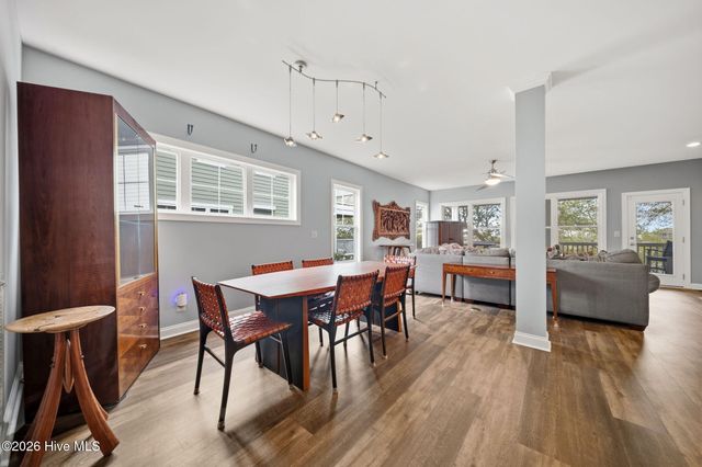204 N Boca Bay Lane B, Holly Ridge, NC 28445