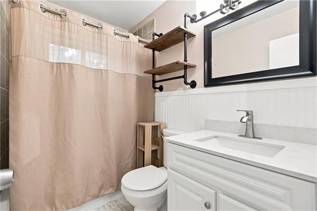 7310 Stearns Street, Shawnee, KS 66203