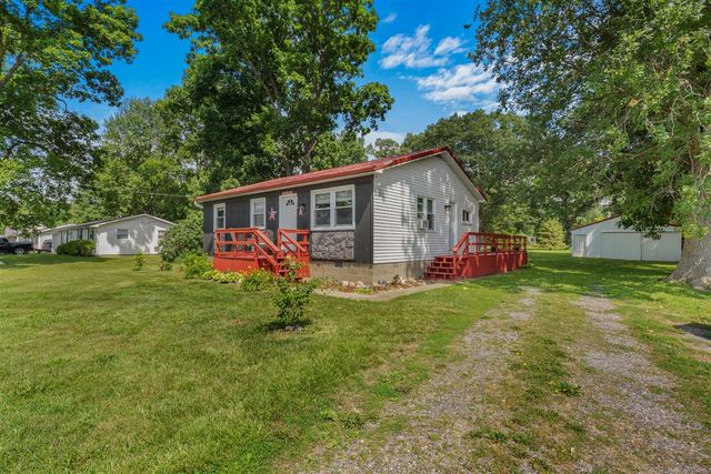 8312 Packard Road, Morenci, MI 49256