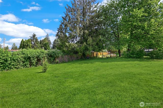 20908 93rd Street E, Bonney Lake, WA 98391