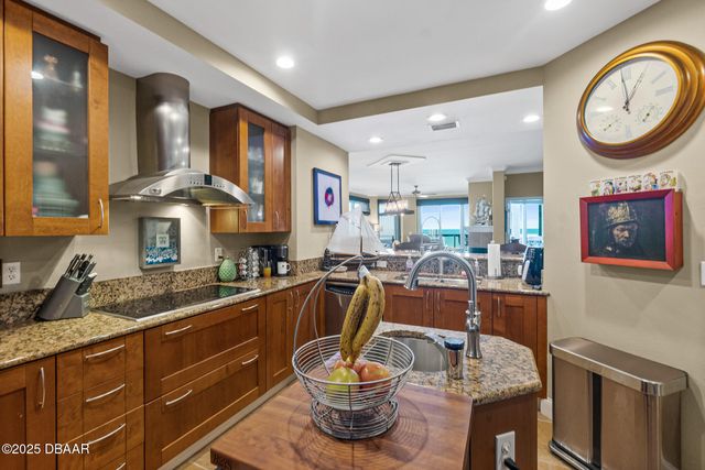 3703 S Atlantic Ave Unit 1004, Daytona Beach Shores, FL 32118