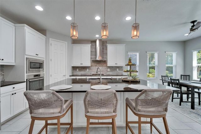 606 WINTERSIDE DRIVE, Apollo Beach, FL 33572