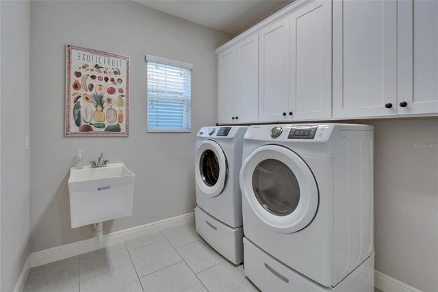 606 WINTERSIDE DRIVE, Apollo Beach, FL 33572