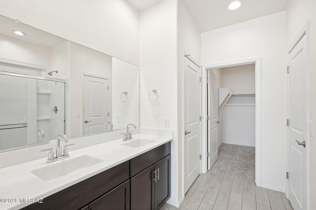 947 S Paseo Las Vigas, Sahuarita, AZ 85629