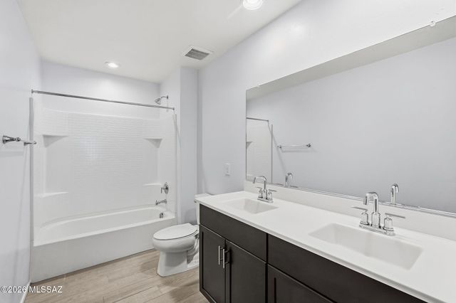 947 S Paseo Las Vigas, Sahuarita, AZ 85629