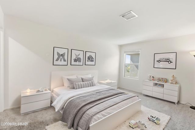 947 S Paseo Las Vigas, Sahuarita, AZ 85629