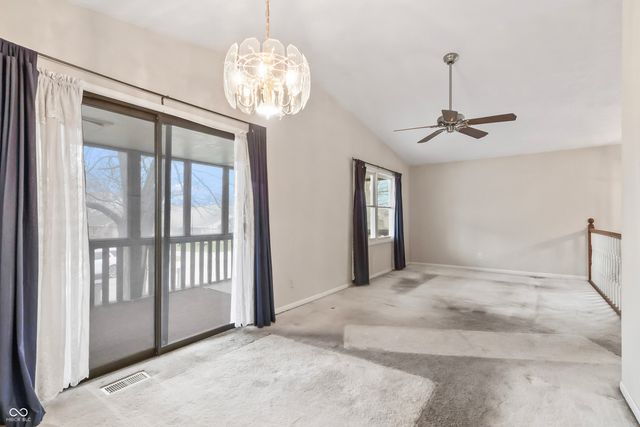 7471 Prairie Lake Drive, Indianapolis, IN 46256