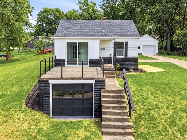 664 N Oakland Street, Mishawaka, IN 46544