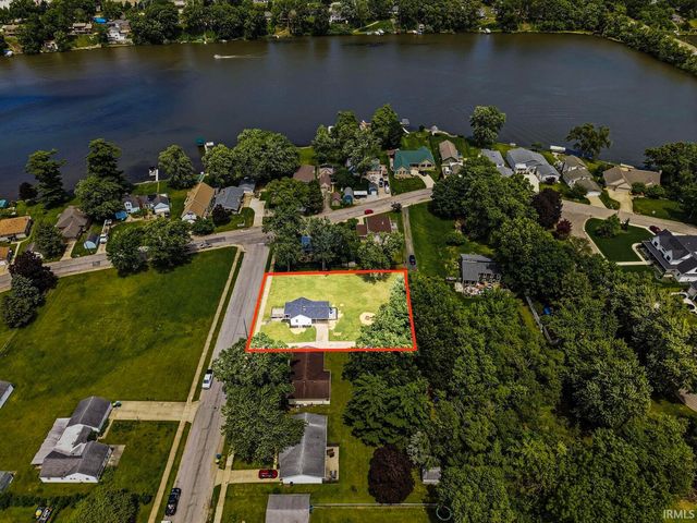 664 N Oakland Street, Mishawaka, IN 46544