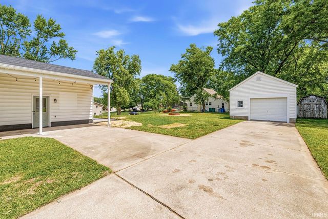 664 N Oakland Street, Mishawaka, IN 46544