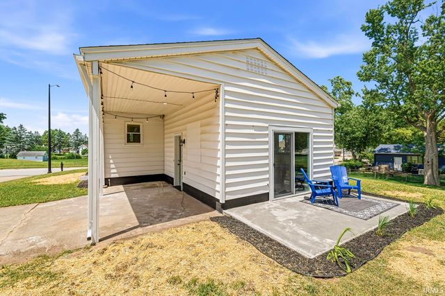 664 N Oakland Street, Mishawaka, IN 46544