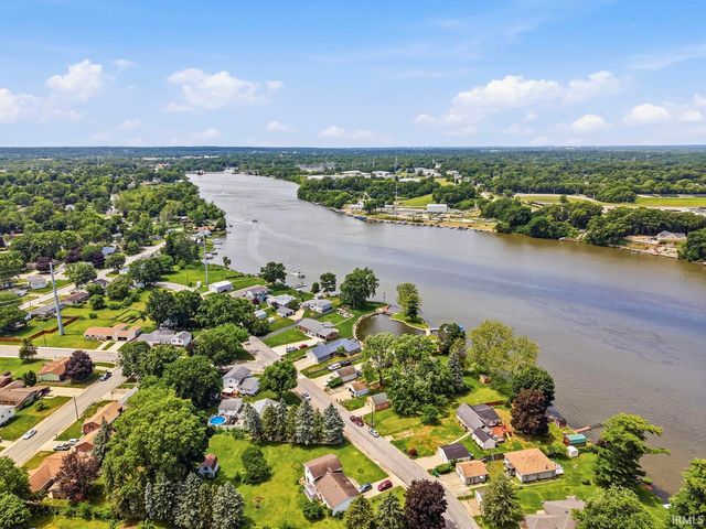 664 N Oakland Street, Mishawaka, IN 46544