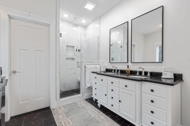 621 Sunset Valley Drive, Soddy Daisy, TN 37379