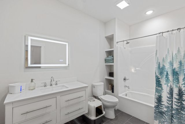 621 Sunset Valley Drive, Soddy Daisy, TN 37379