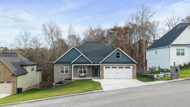 621 Sunset Valley Drive, Soddy Daisy, TN 37379