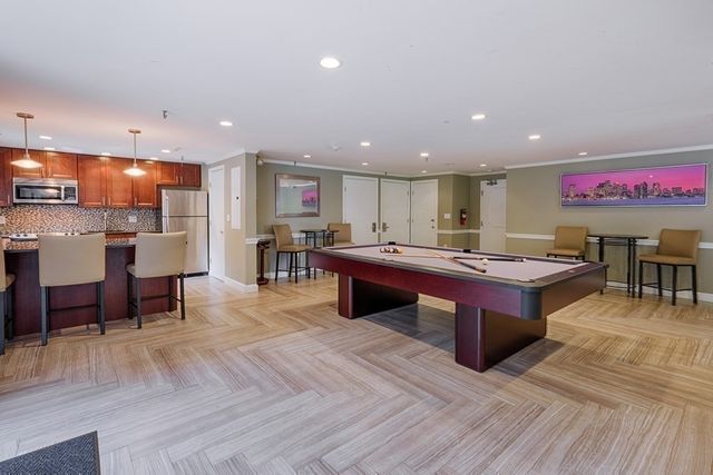 28 9th St 805, Medford, MA 02155