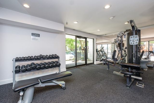 28 9th St 805, Medford, MA 02155