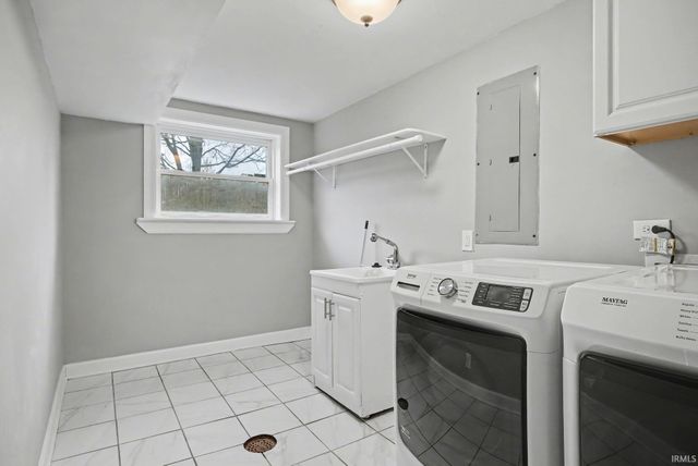 2100 Valdez Drive, Lafayette, IN 47905